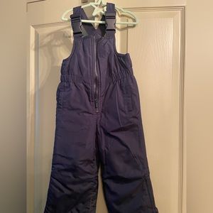 Gap Snow Pants Size 2. Great condition